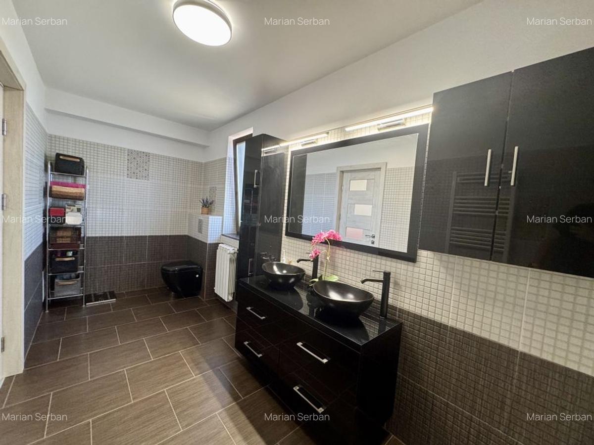 Berceni - VILĂ UNICAT, spațioasă, curte 1.000 mp, la 7 min metrou - 15