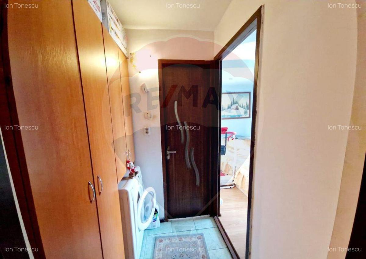 Apartament 2 camere / etaj 2 / Filiasi / zona Biserica Mare - 15