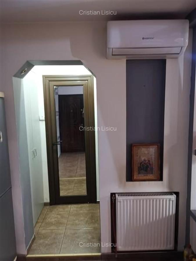 Apartament 2 camere decomandat etaj 4 zona Lipovei - 8