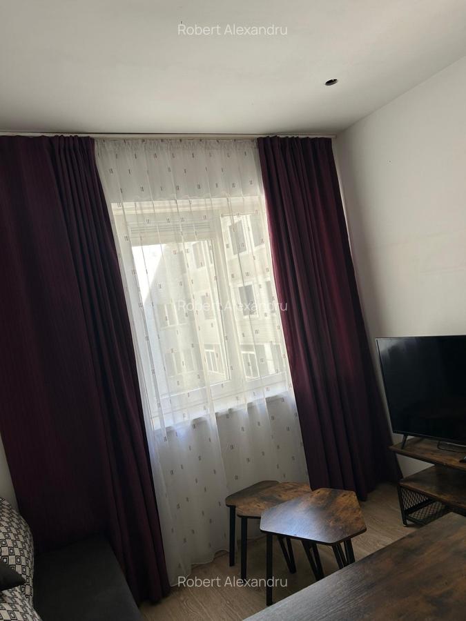 Inchiriere 2 camere Rin Grand Hotel Vitan loc de parcare inclus - 10