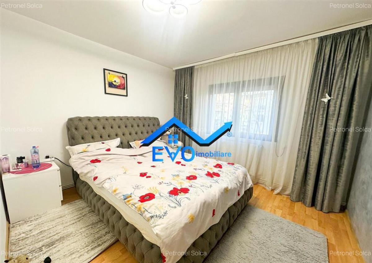 Apartament cu 3 camere , 2 bai , Decomandat , zona Metalurgi - 4