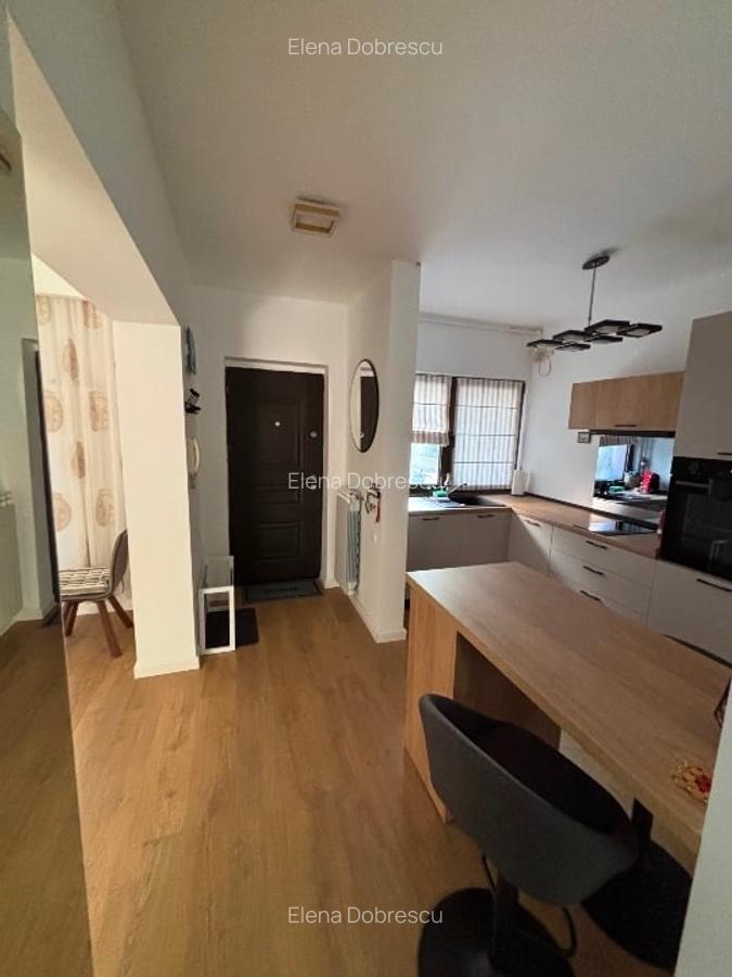 Inchiere apartament 2 camere situat la parterul unei vile in zona Decebal - 8