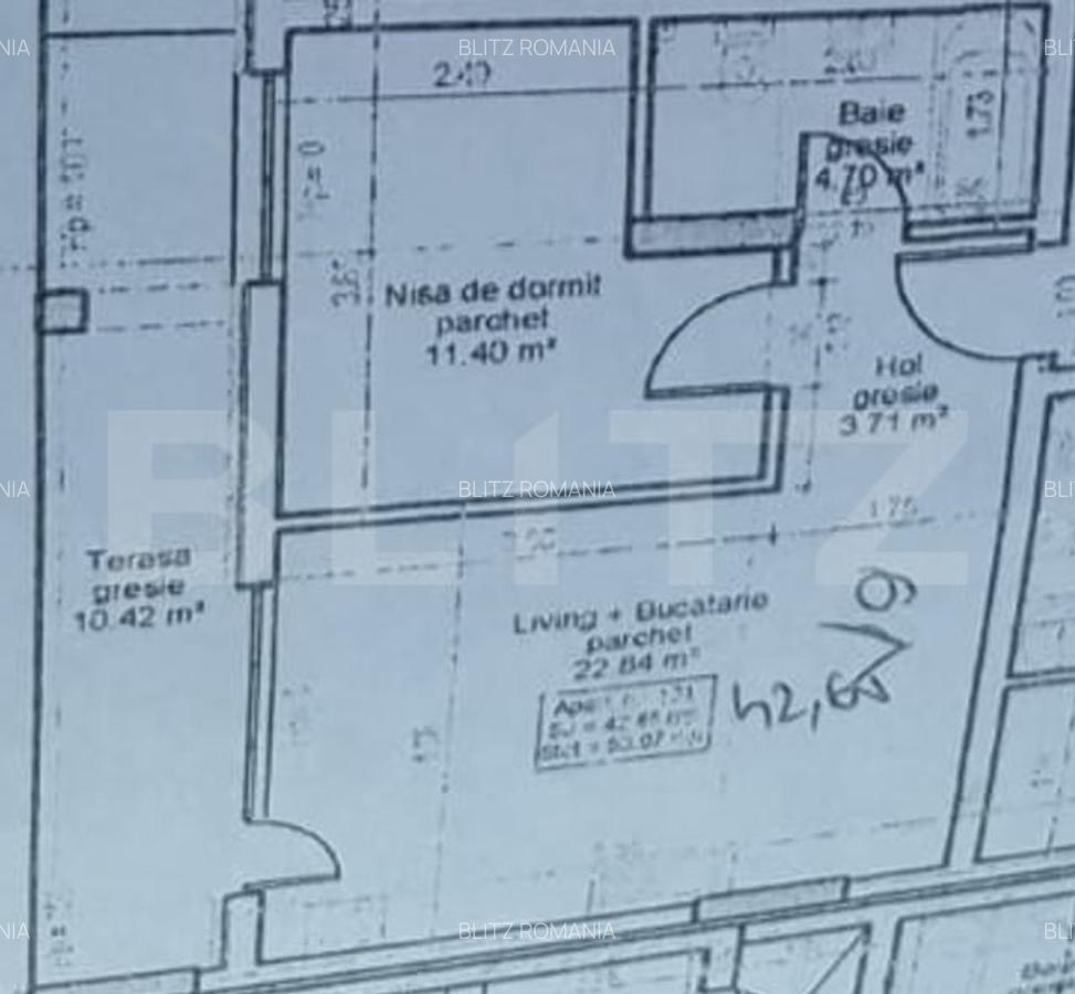 Apartament cu priveliste, 2 camere, 42 mp, terasa 10 mp, zona Vivo - 1