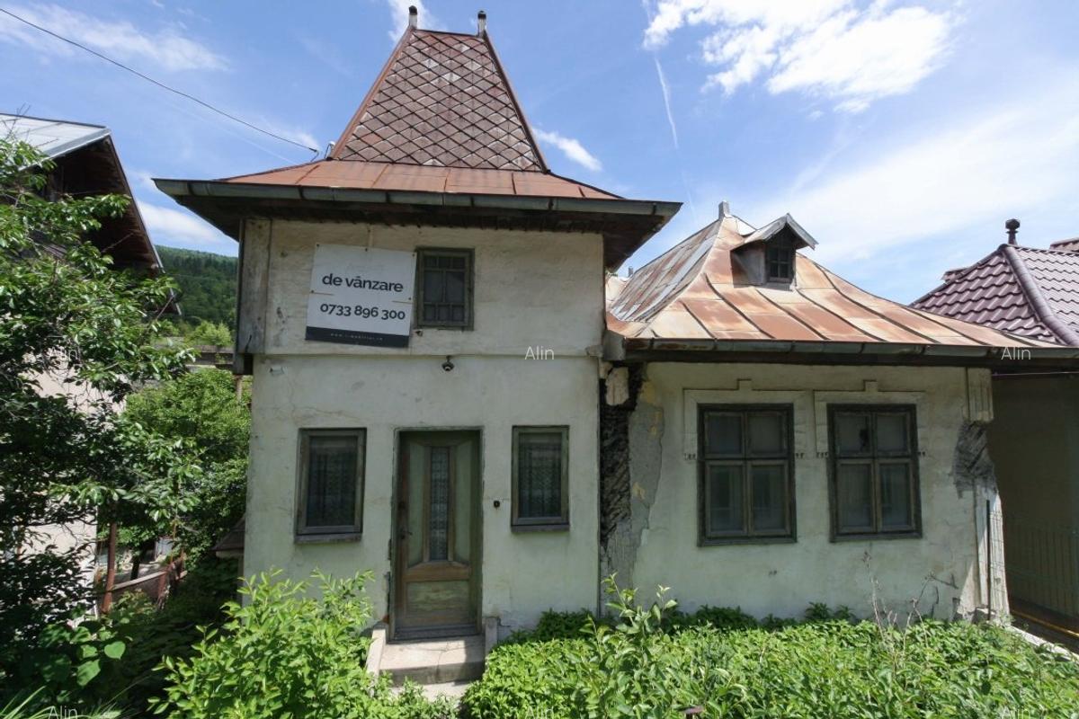 Casă individuală cu 5 camere în Central - 2
