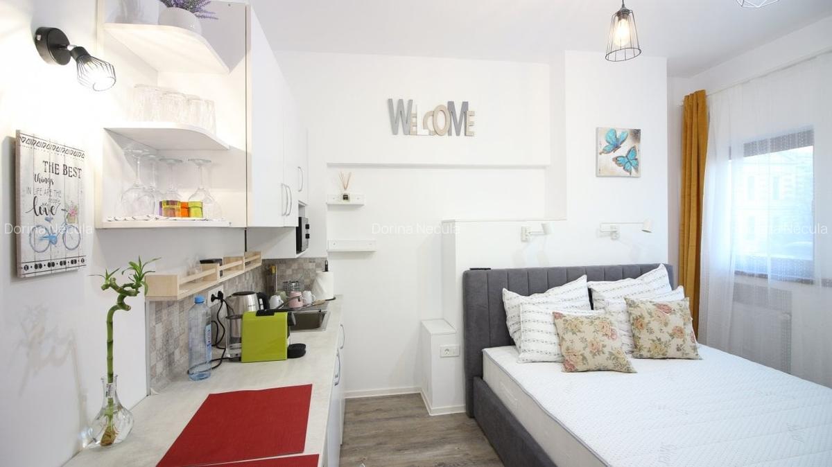 Universitate, garsoniera mobilata complet, etaj 1/8, afacere la cheie Airbnb - 2