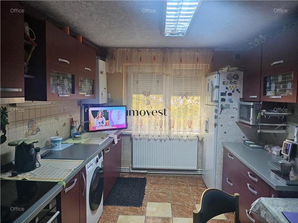 Apartament 4 Camere Micro 16 - 12