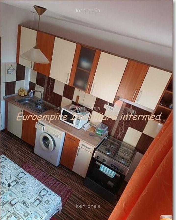 Apartament 2 camere decomandate Mansarda Poarta 6 - 3 Apartament 2 camere decomandate Mansarda Poarta 6 - 3