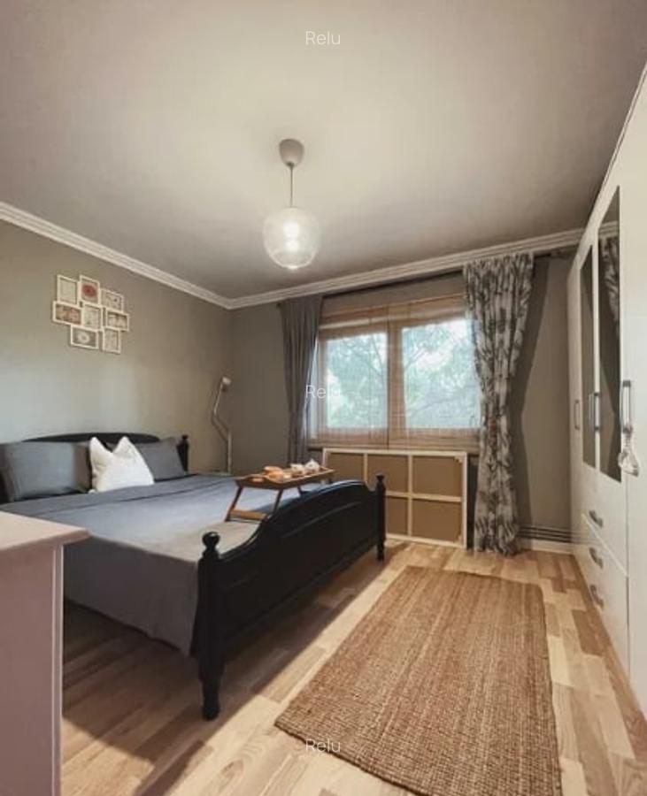 Vitan Mall metrou  bl.1989,et.1/4,DECOMAMDAT,Amenajat,centrala PET FRIENDLY - 1