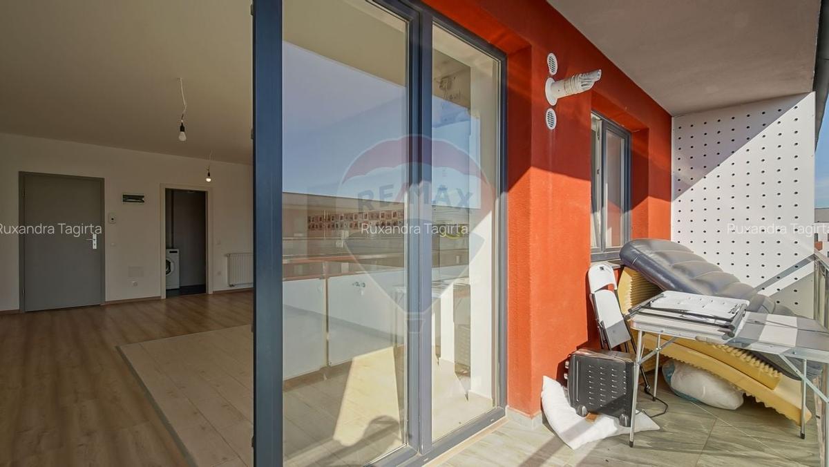 Apartament nelocuit cu priveliste deosebita|parcare|boxa - 14