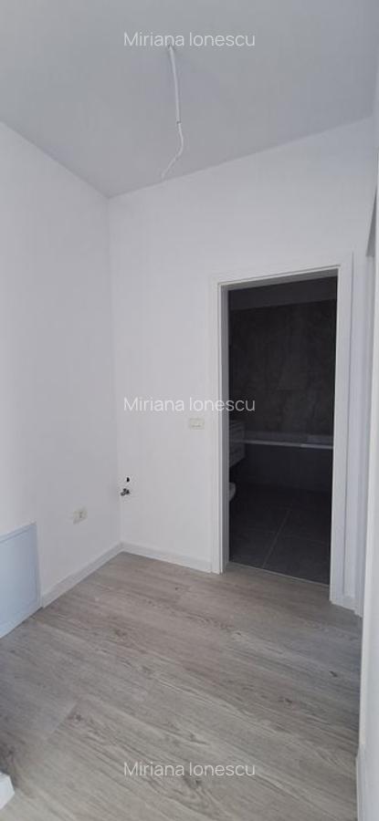 Apartament cu 3 camere decomandat în Torontalului - 19