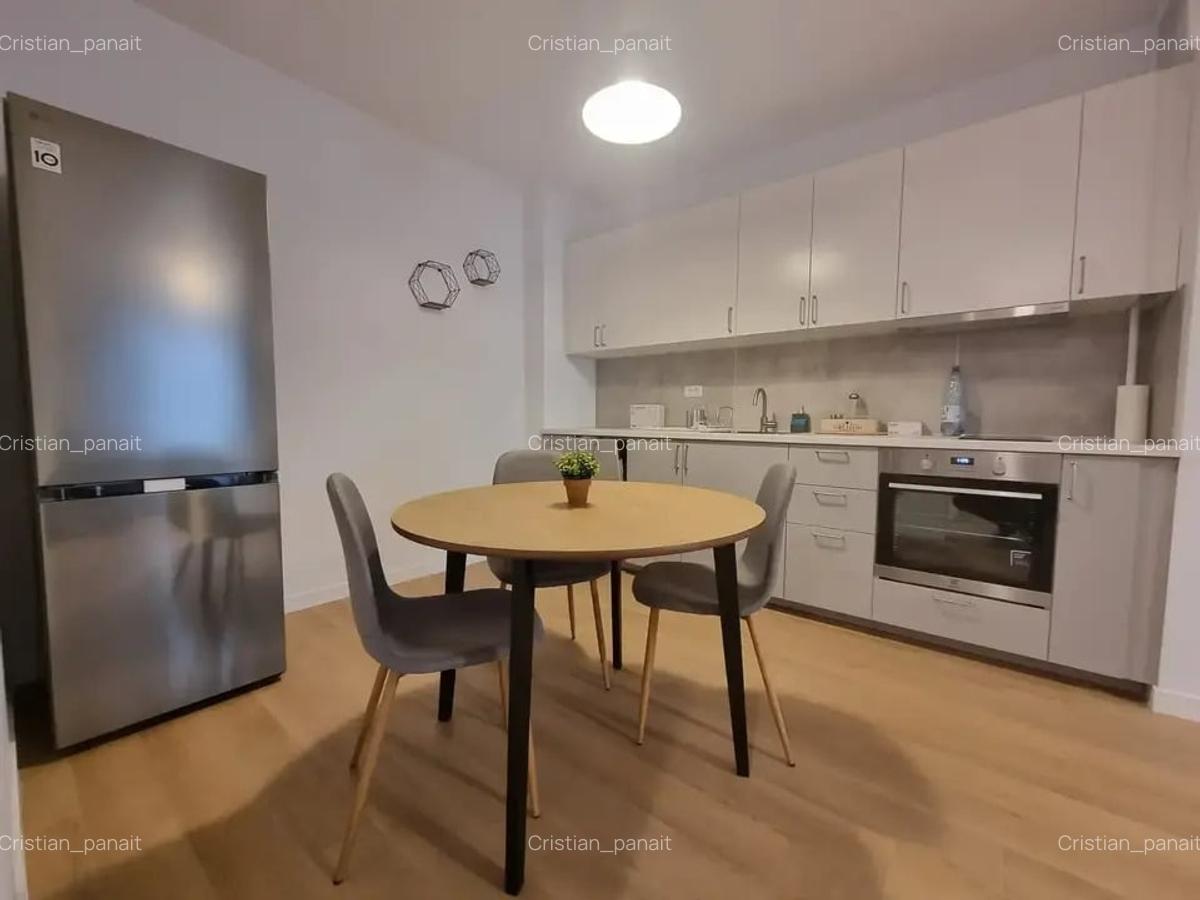 2 Camere Chirie Dristor Parcare Inclusa - 7