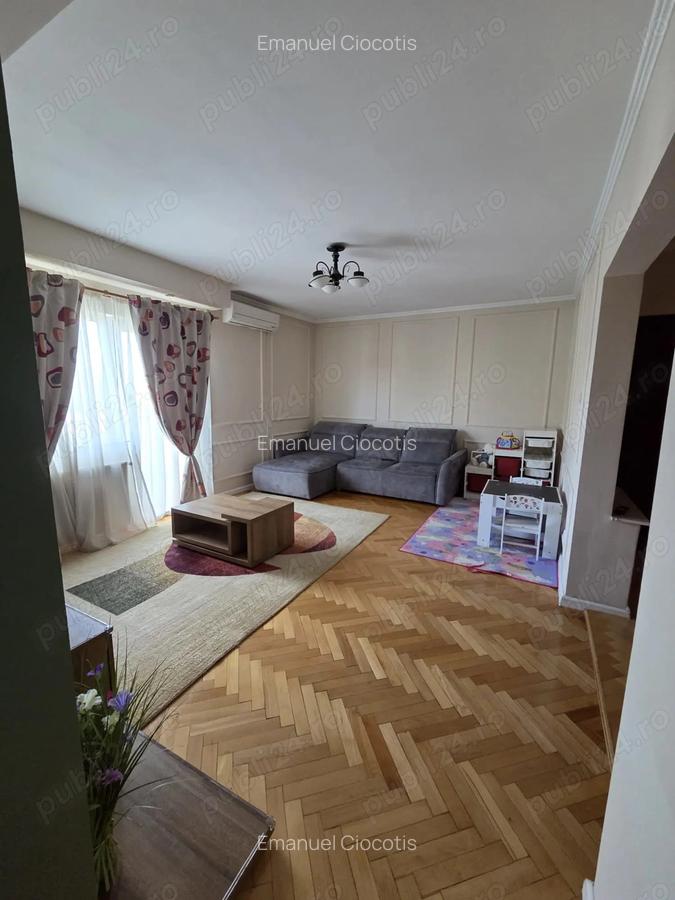 Apartament de vanzare - 2 Apartament de vanzare - 2