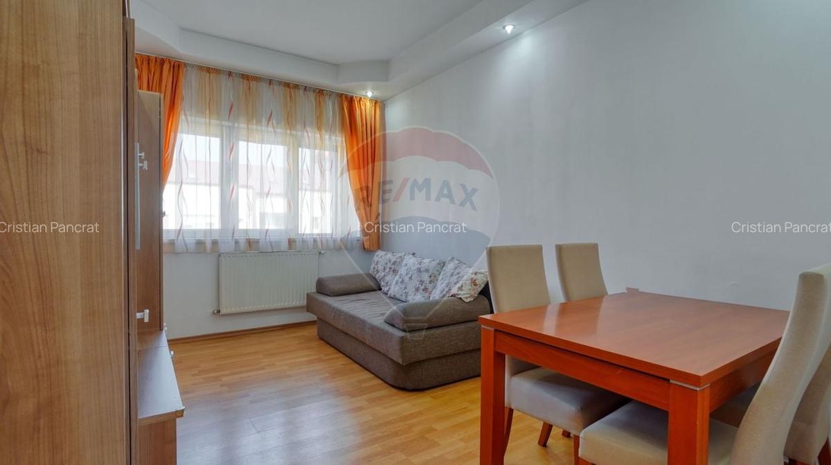 Apartament 3 camere de vanzare , Bulevardul Garii/ Brasov - 2