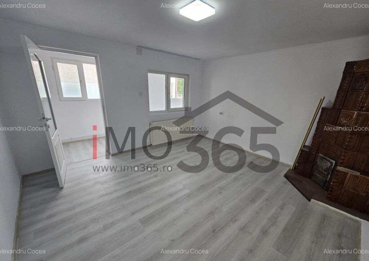 Casa Parter Izvorani Stefanesti, la nici 500m de DN7 - 7