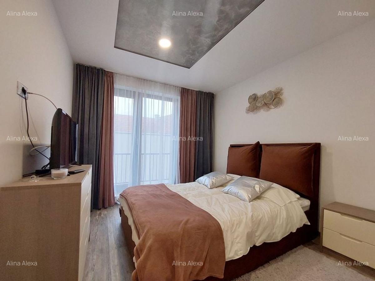 Apartament cu 3 camere decomandat în Brașovul Vechi - 2
