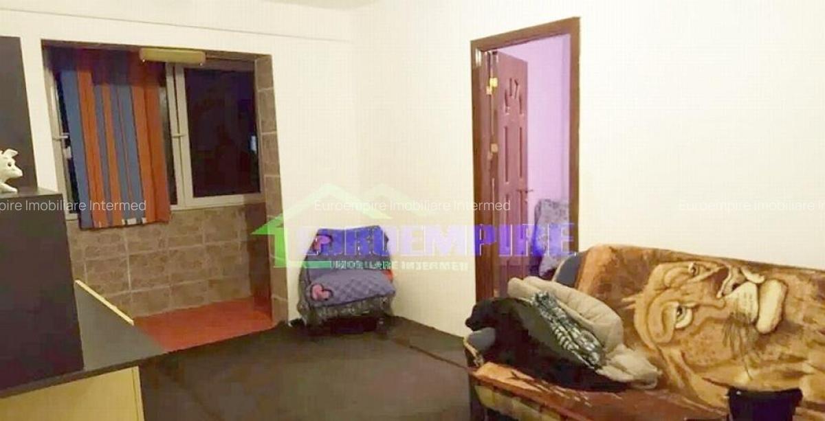 Apartament 2 camere de vanzare zona KM 4-5 - 3