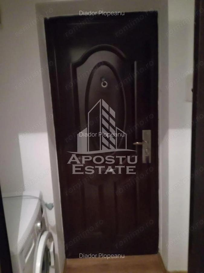 Garsoniera, 20 mp, mansarda, zona Lipovei - 5