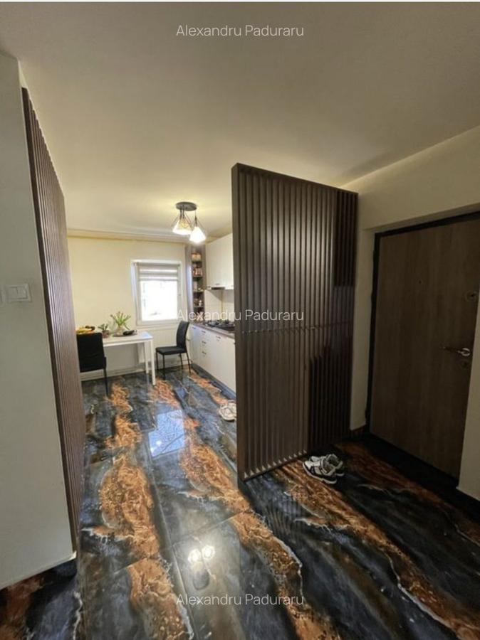 Ap. 3 camere,2 bai, bloc 1991,Tatarași Vasile Lupu, renovat! - 2