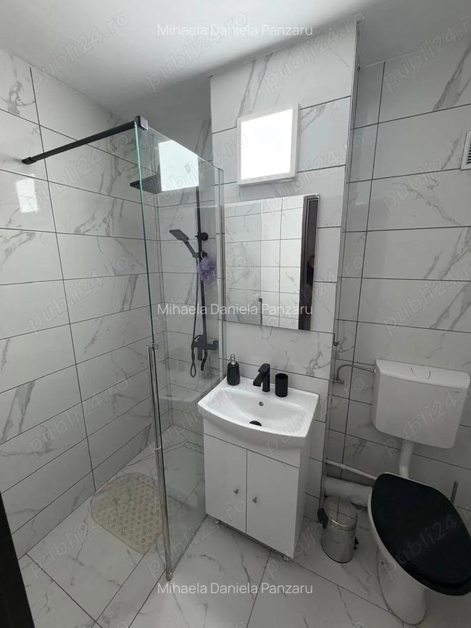 Inchiriez apartament 2 camere, 56 mp Mana?tur, str. Parang - 6 Inchiriez apartament 2 camere, 56 mp Mana?tur, str. Parang - 6