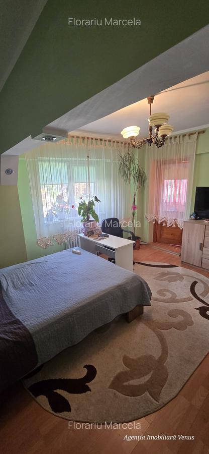 Apartament 3 camere zona Primaverii etaj 1 - 6