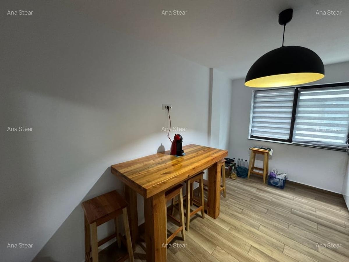 De inchiriat apartament - 3 camere 105mp/  2 parcari- langa Profi Scheia - 2