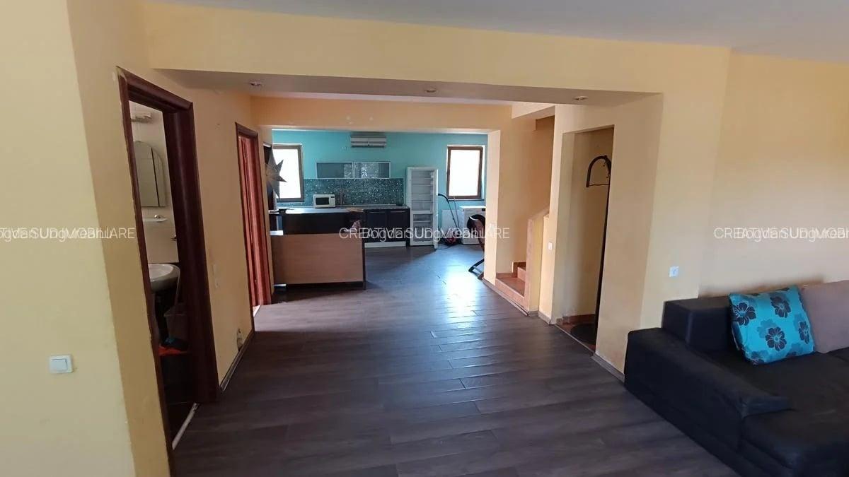 Casa individuala - 6 Camere - 213 mp utili - 561 mp teren - 10