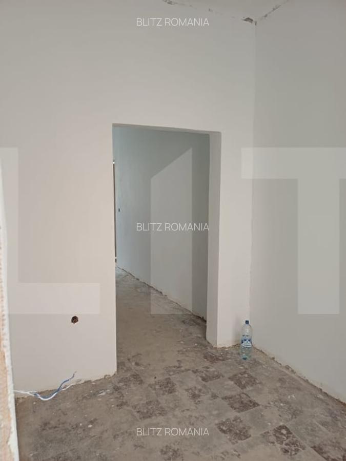 Casa de vanzare cu  2 camere ,Curtea41 - Tg Secuiesc, zona centrale - 5 Casa de vanzare cu  2 camere ,Curtea41 - Tg Secuiesc, zona centrale - 5