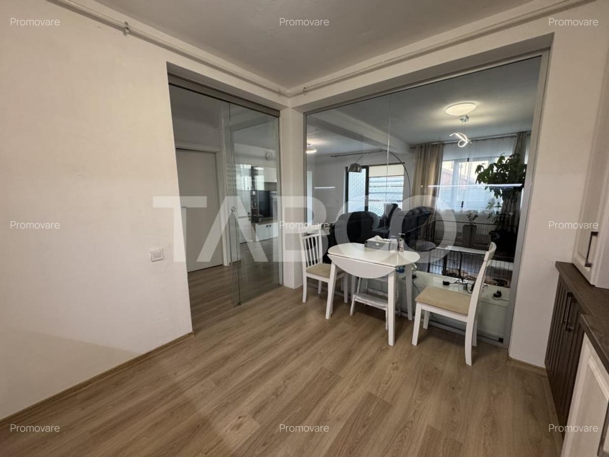 Casa superba de vanzare cu 5 camere 2 bai carport teren 297 mp Sibiu - 18