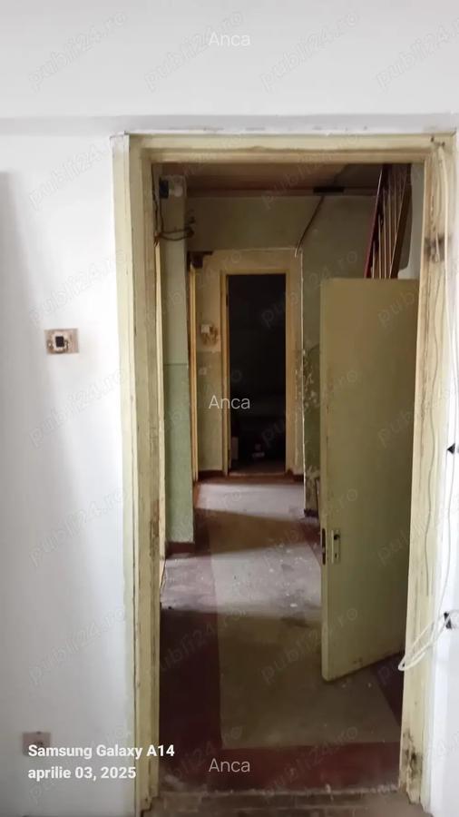 Vand apartament 5 camere pe 2 nivele, cu scara interioara - 6