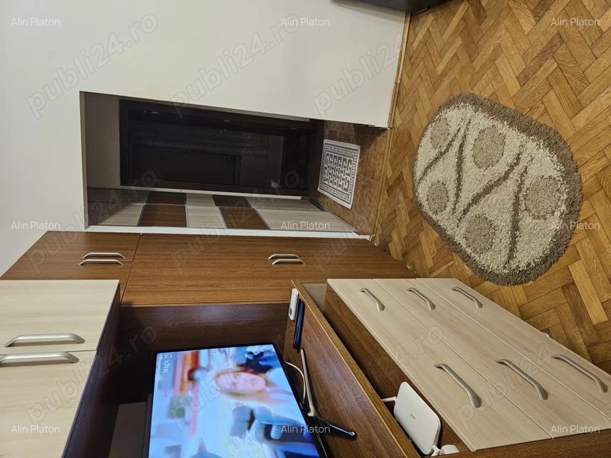 Apartament de inchiriat 2 camere Centru - 10