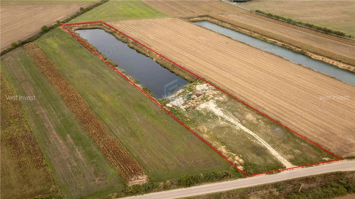 Teren extravilan Santaul Mic cu luciu de apa - 3