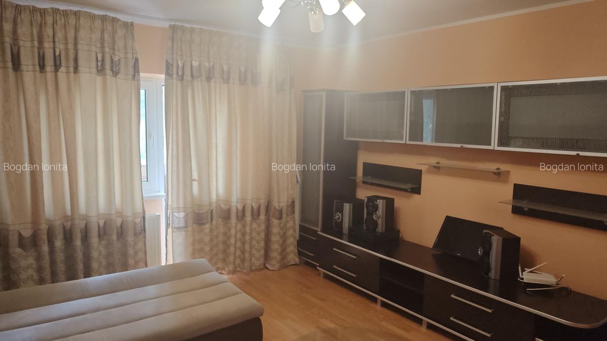 Apartament 2 Camere - Decomandat - Etaj 4/8 - Parc Sebastian - Bucuresti - 4