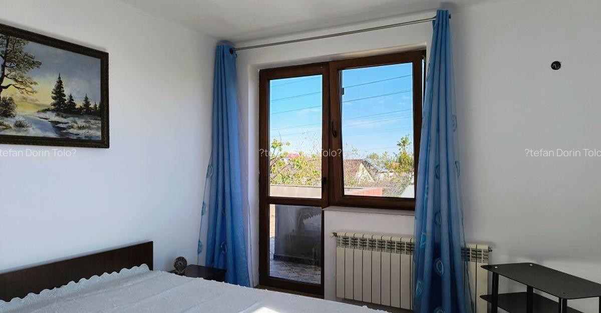 Navodari | Casa spa?ioasa cu teren mare - 8