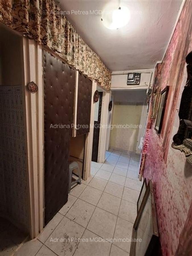 Apartament cu 4 camere semidecomandat în Circumvalațiunii - 19