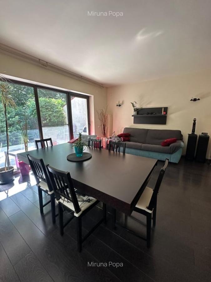 Vila de vanzare cu vedere la padure - P+1 zona Baneasa - 2