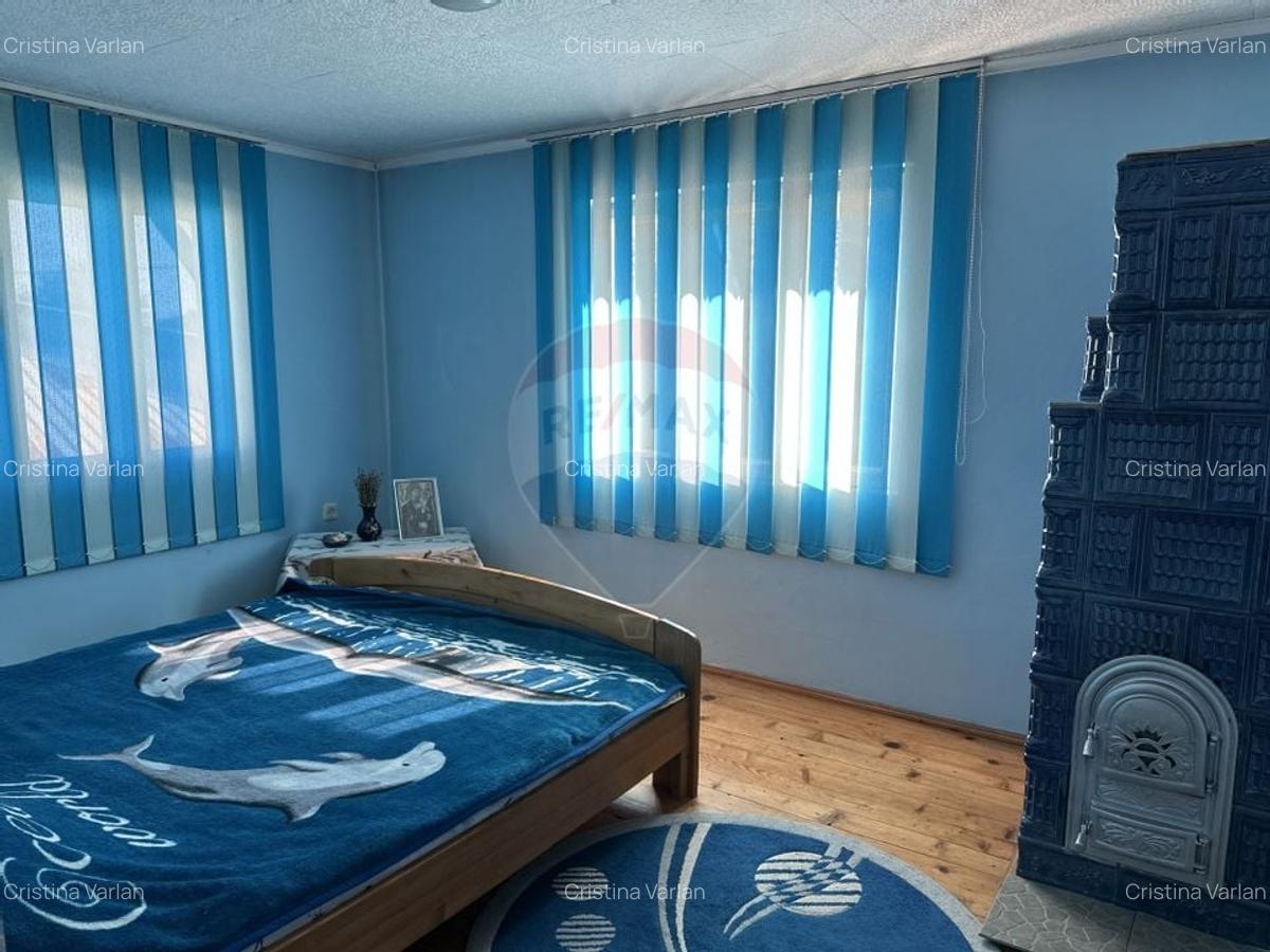 Casa / Vila cu 4 camere de vanzare in zona Periferie - 6