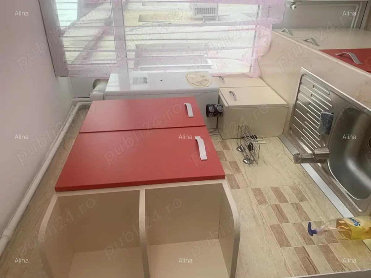 Vanzare apartament 3 camere zona liceu Ecaterina - 3