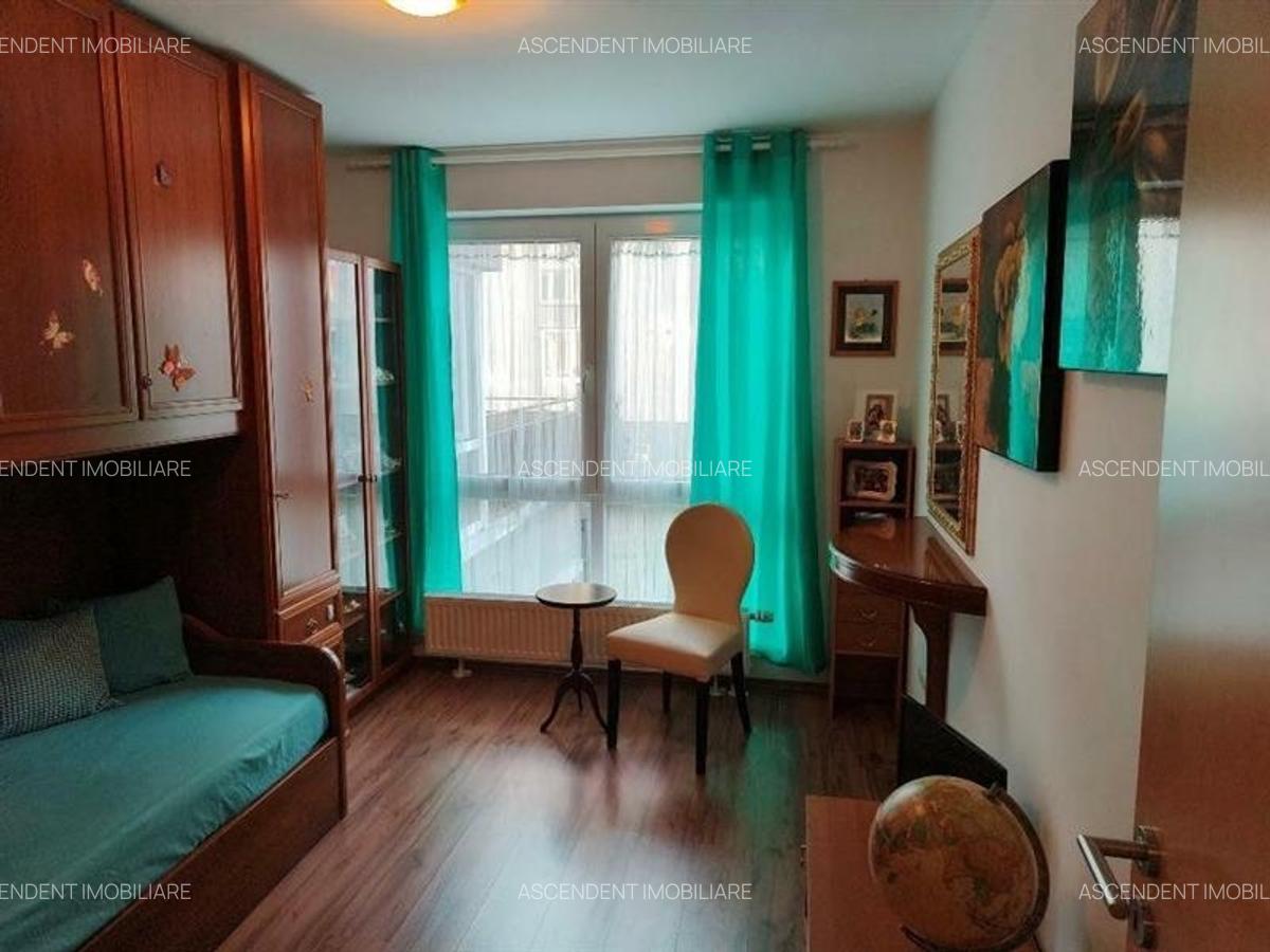 Apartament cu 4 camere decomandat în Bartolomeu - 3
