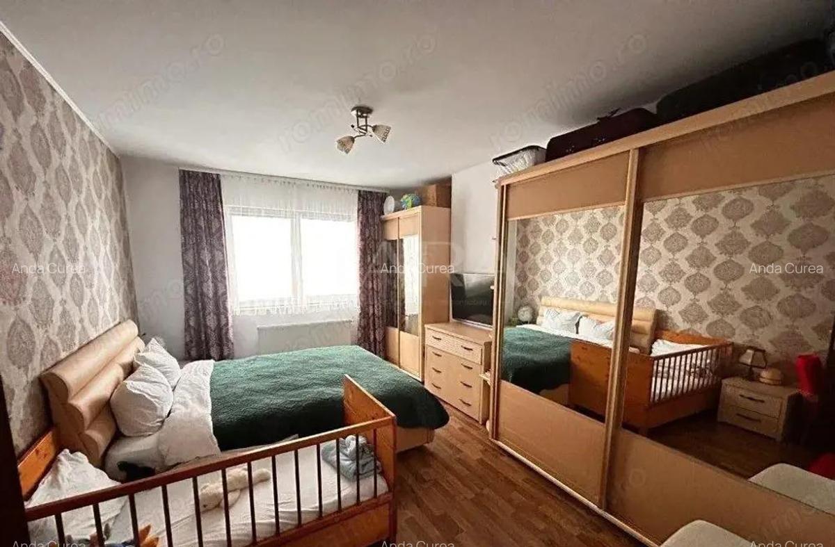 Apartament de vanzare cu 3 camere zona Vest - 6