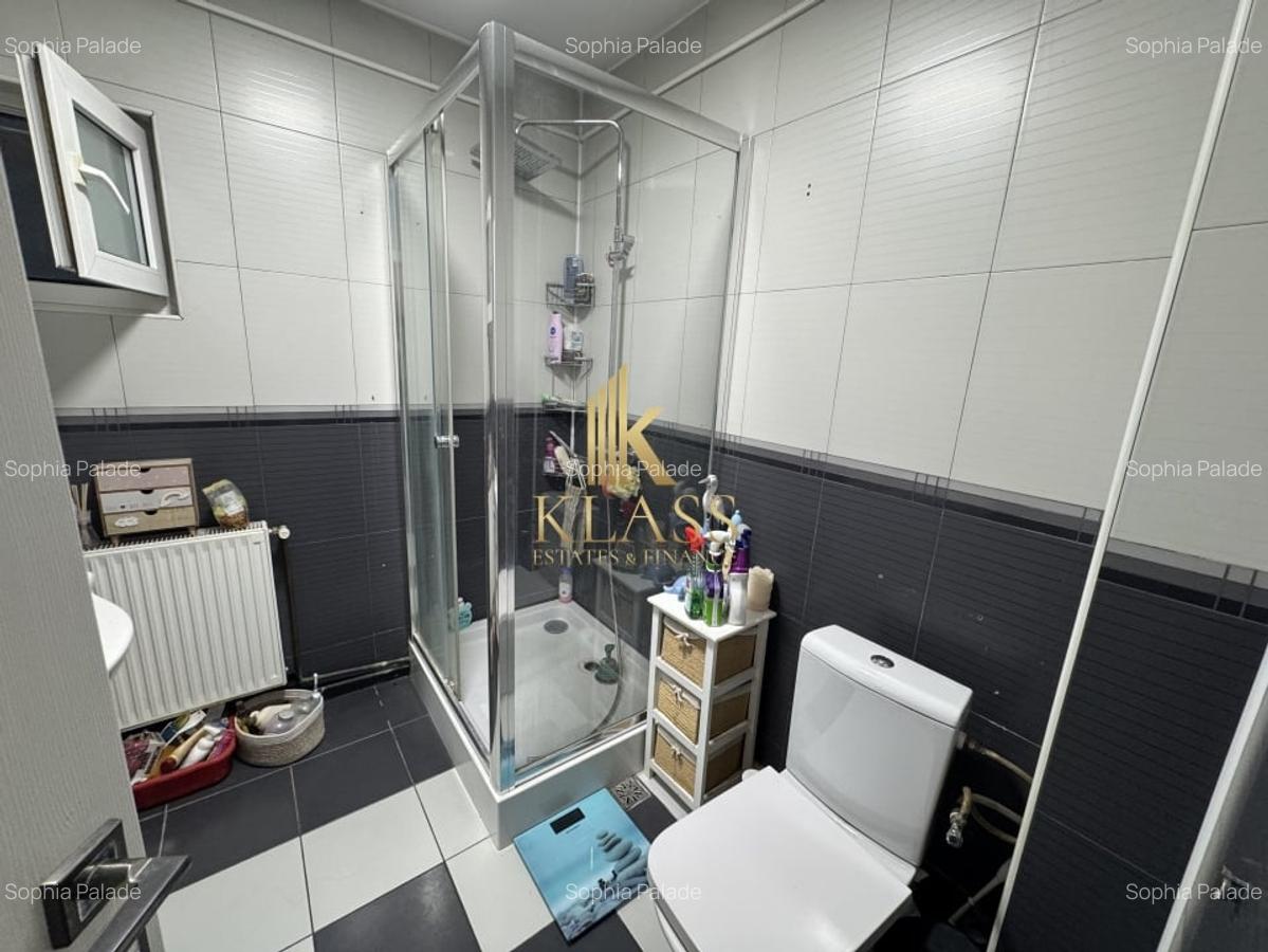 Casa de vanzare  cu 4 camere  in Pipera - 14