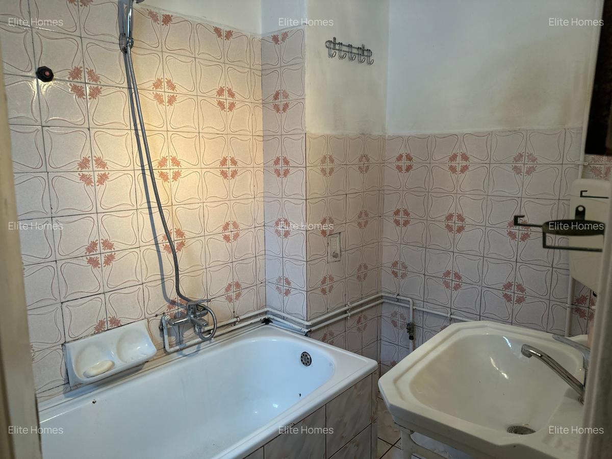 Apartament spatios in apropiere de Mall Vitan/Spacious Apartment near Mall Vitan - 9