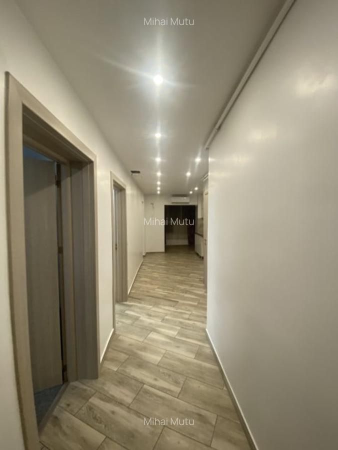 Vanzare apartament 3 camere Centrul Civic Brasov - 4