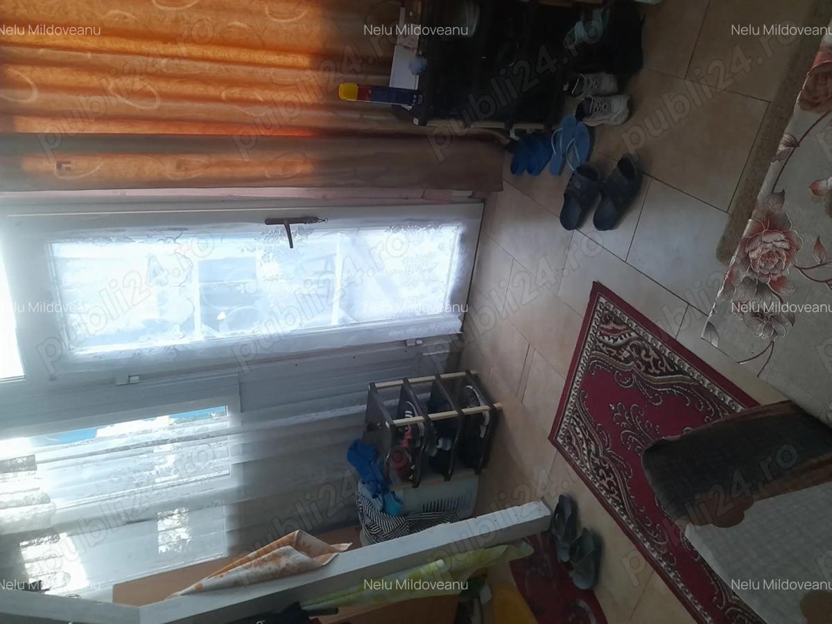 Casa de vanzare 23 august - 6