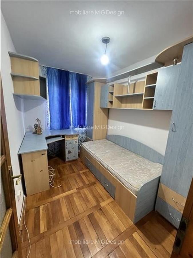 3 camere zona Sagului Kaufland, etaj 1 CENTRALA - 3