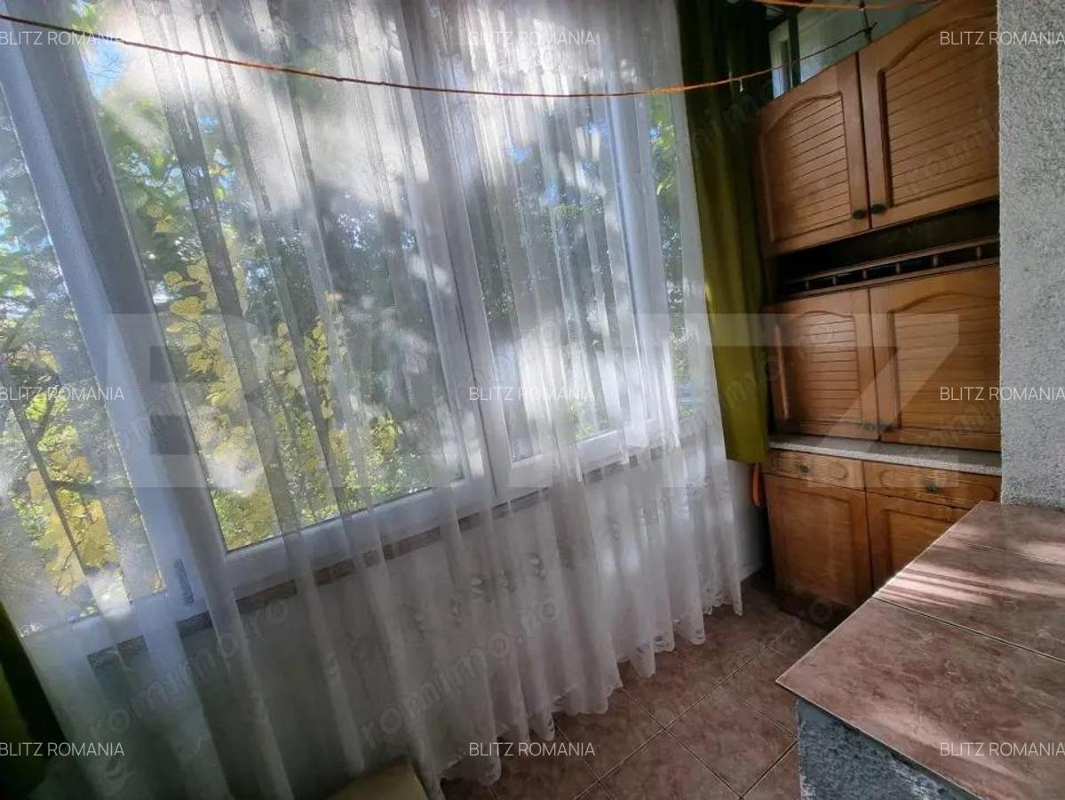 Apartament de 3 camere, 68 mp, zona Rovine - 10