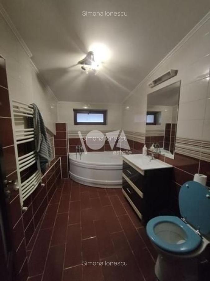De vânzare - vilă 12 cam - D+P+1E+M - Piata Muncii - Calarasilor - 13