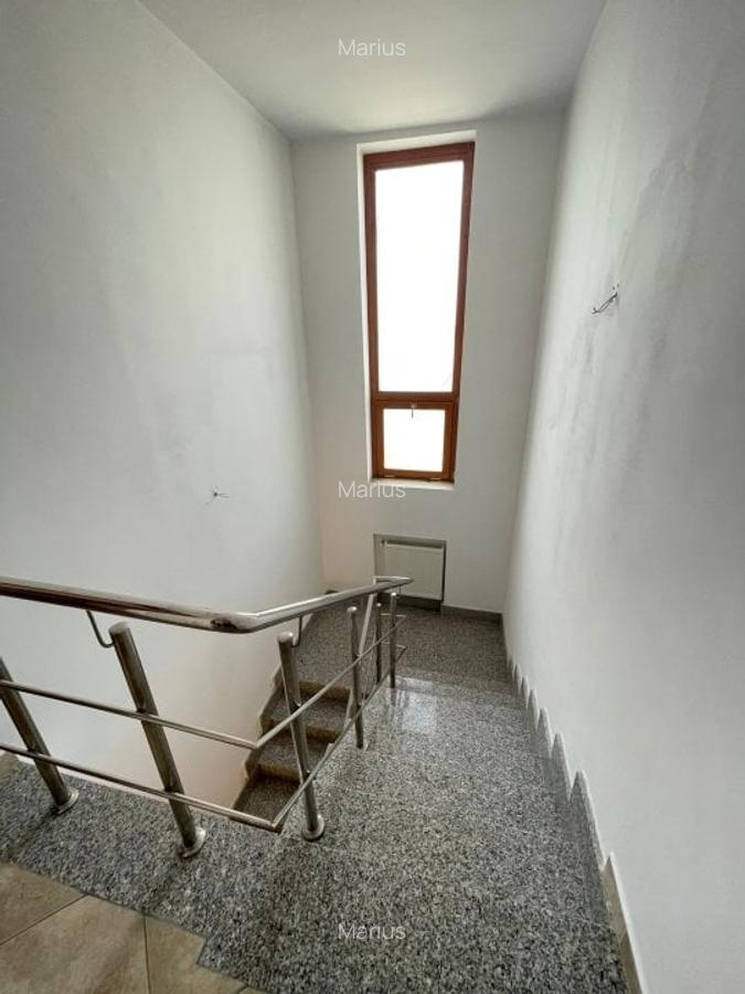 Casă cu 4 camere în Dumbrăvița - 10