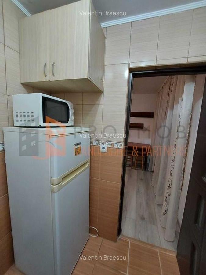 Apartament 2 camere cf 1 nedecomandat zona Micro 14 - 7 Apartament 2 camere cf 1 nedecomandat zona Micro 14 - 7