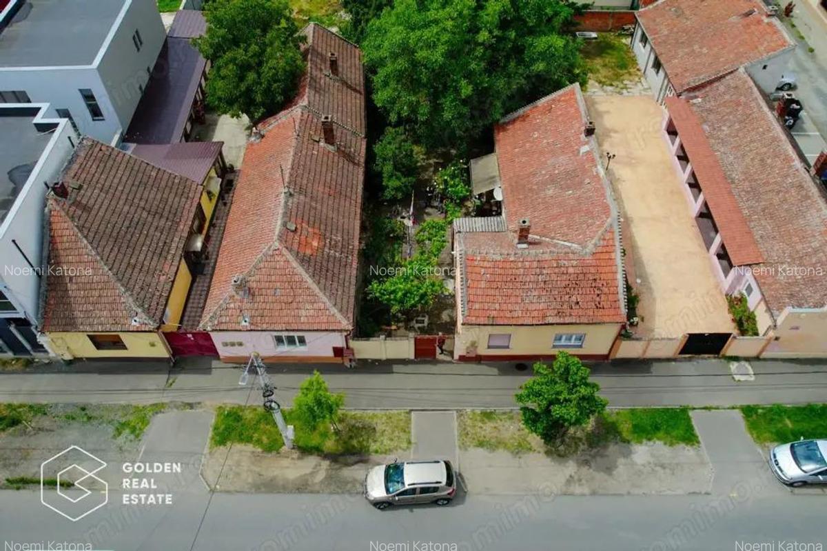 Casa cu teren generos de 1095 mp Parneava comision 0% - 7