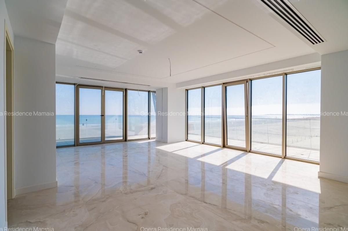 Apartament cu 3 camere semidecomandat în Central - 10